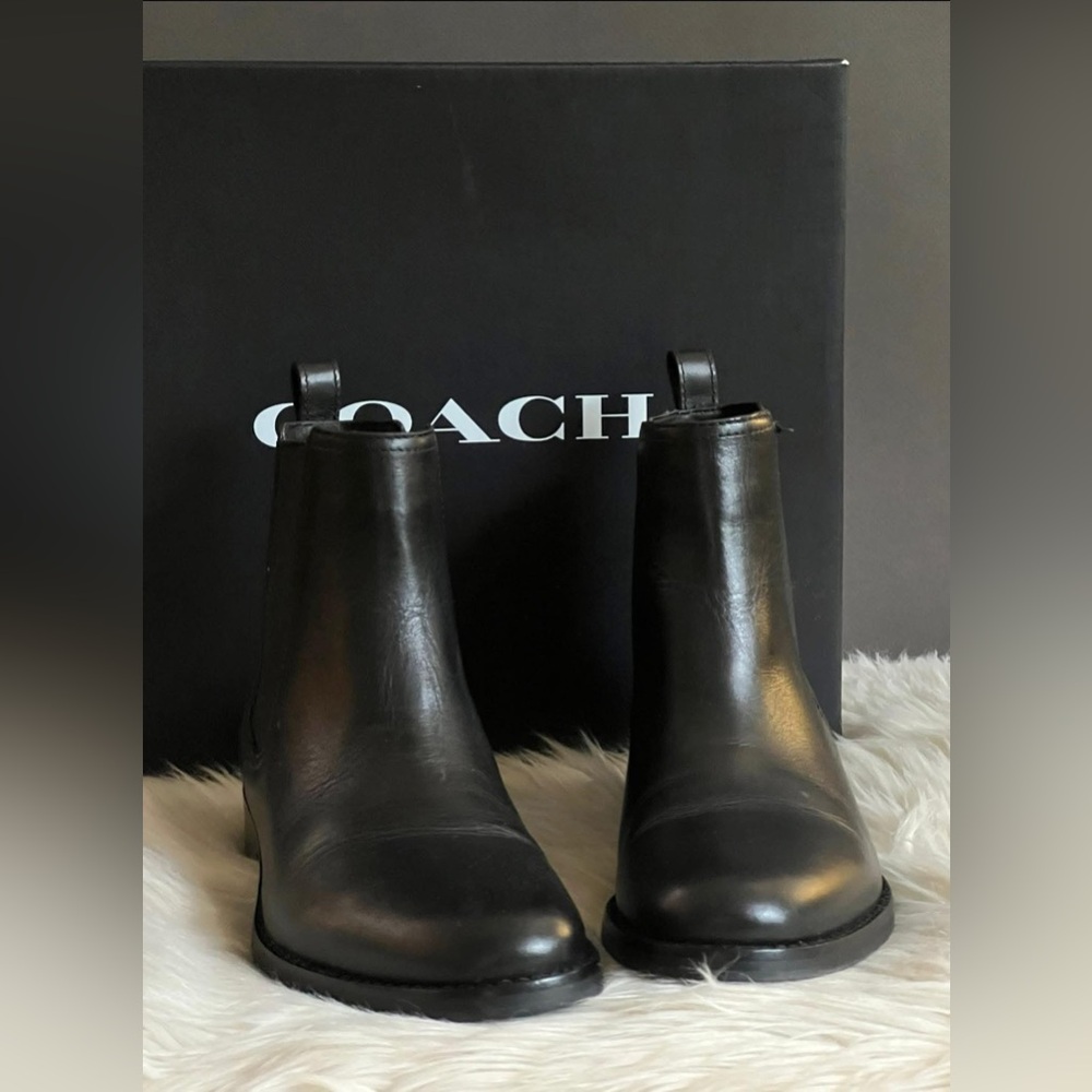 CN143 - Coach Maeve Bootie